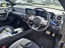Mercedes-Benz A Class A200 AMG Line - U151155