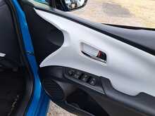 Toyota Prius VVT Business Edition Plus - U151169
