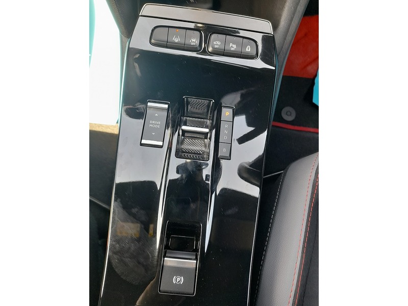 Vauxhall Mokka Electric SRi Premium - U151171