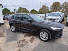 Volvo XC60 B5 MHEV Momentum - U151173