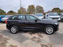 Volvo XC60 B5 MHEV Momentum - U151173
