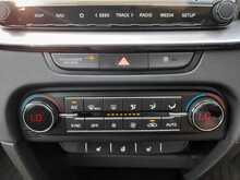 Kia Ceed T-GDi 3 - U151184
