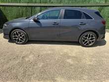 Kia Ceed T-GDi 3 - U151184