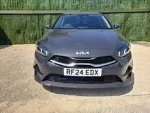 Kia Ceed T-GDi 3 - U151184