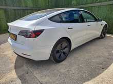 Tesla Model 3 Standard Range Plus - U151210
