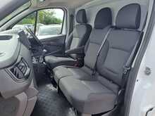 Renault Trafic dCi Blue LL30 Advance - U151214