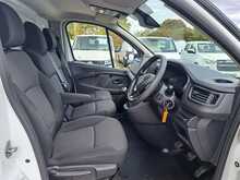 Renault Trafic dCi Blue LL30 Advance - U151214