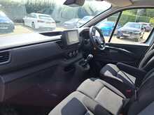 Renault Trafic dCi Blue LL30 Business+ - U151215