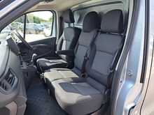 Renault Trafic dCi Blue LL30 Business+ - U151215