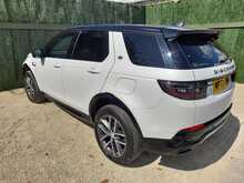 Land Rover Discovery Sport P300e Dynamic SE - U151218
