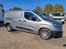 Toyota PROACE CITY BlueHDi Icon - U151222