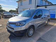 Toyota PROACE CITY BlueHDi Icon - U151222