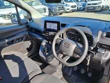 Toyota PROACE CITY BlueHDi Icon - U151222