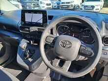 Toyota PROACE CITY BlueHDi Icon - U151222