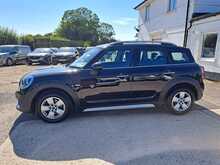 MINI Countryman Cooper - U151223