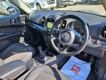 MINI Countryman Cooper - U151223
