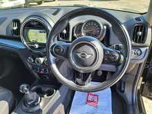 MINI Countryman Cooper - U151223