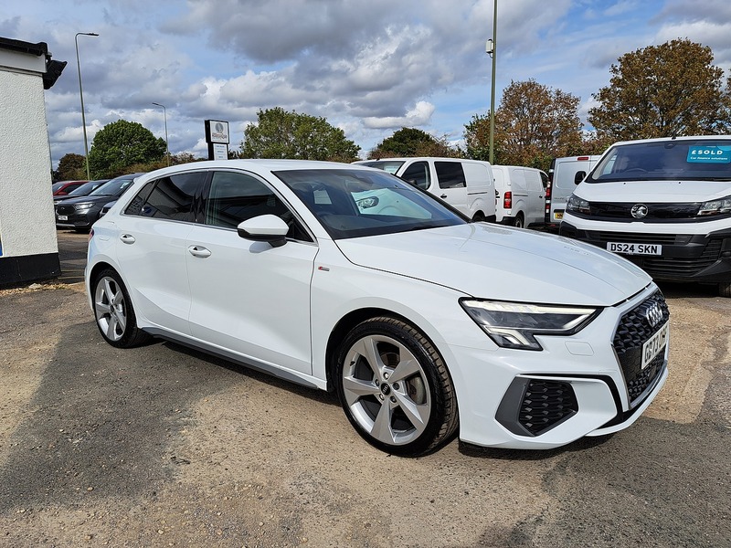 Audi A3 TFSI S line - U151227