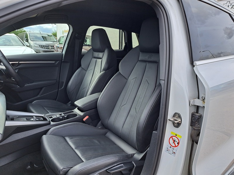 Audi A3 TFSI S line - U151227