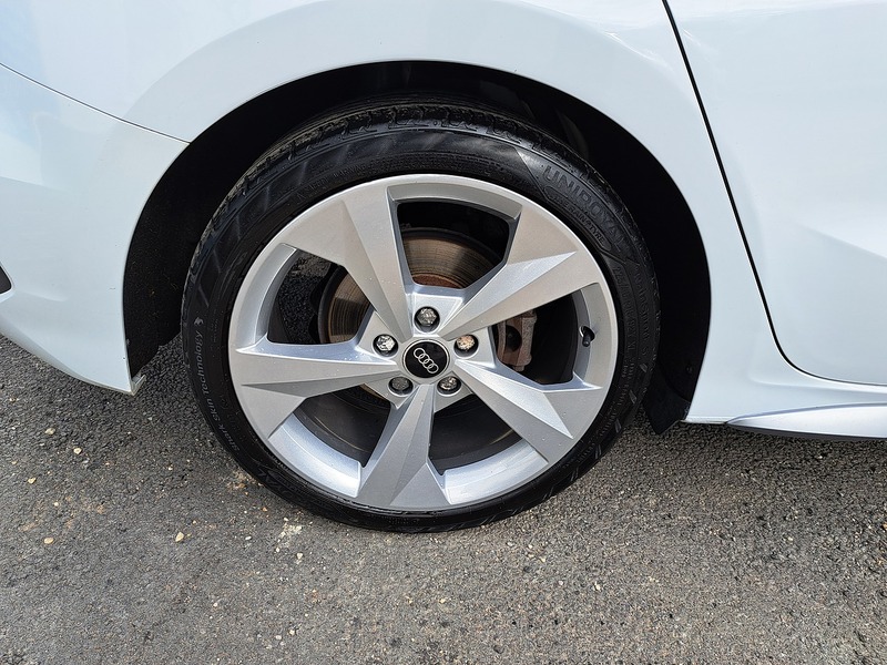 Audi A3 TFSI S line - U151227