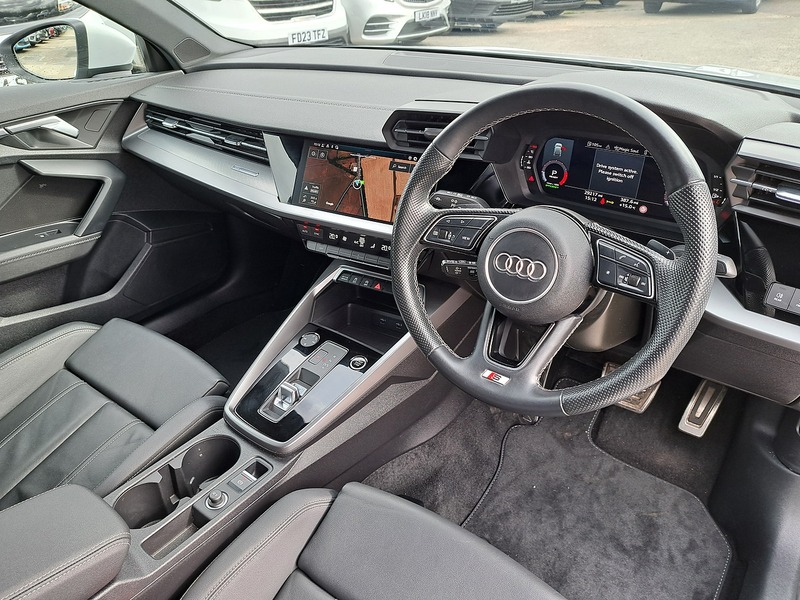 Audi A3 TFSI S line - U151227
