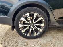 Volvo V90 Cross Country B5 MHEV - U151232