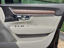 Volvo V90 Cross Country B5 MHEV - U151232