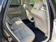 Volvo V90 Cross Country B5 MHEV - U151232