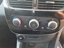 Renault Clio TCe Dynamique Nav - U151236