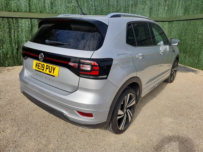 Volkswagen T-Cross TSI R-Line - U151253