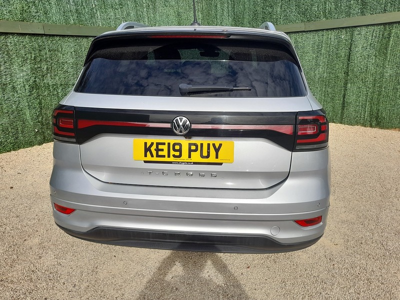 Volkswagen T-Cross TSI R-Line - U151253