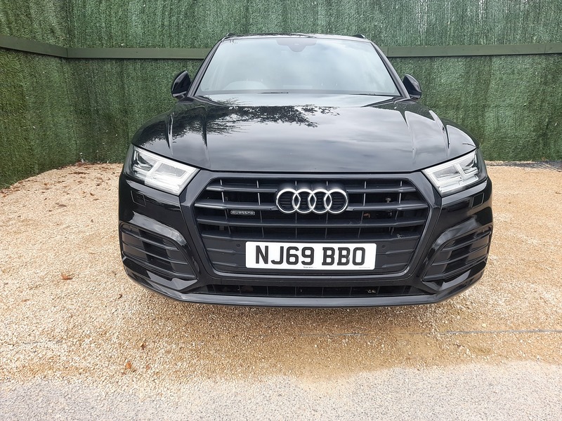 Audi Q5 TDI Black Edition - U151255