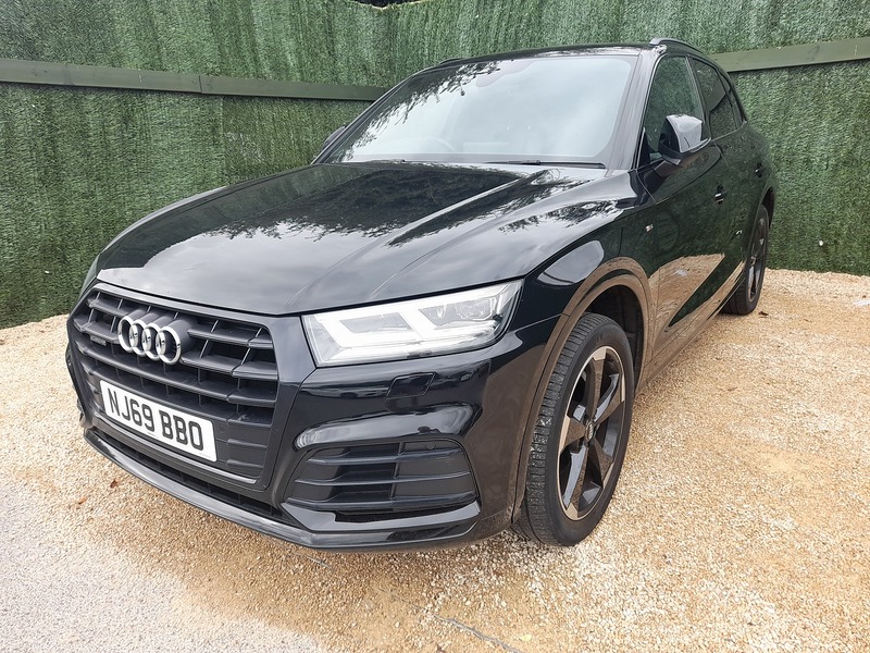 Audi Q5 TDI Black Edition - U151255