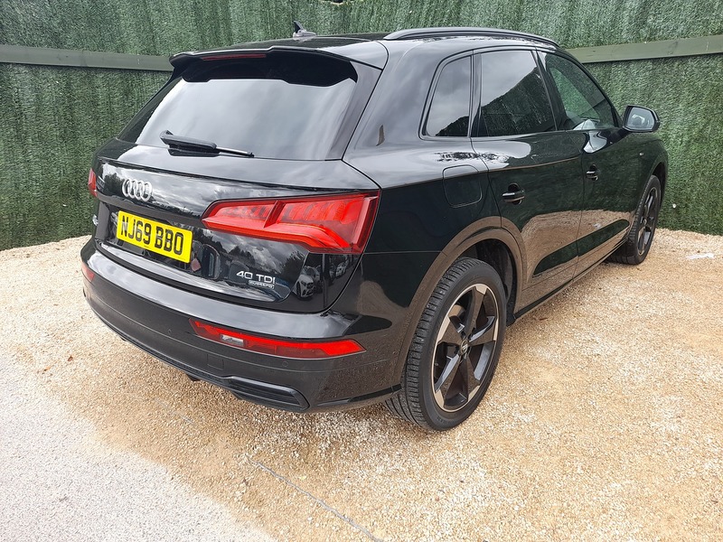 Audi Q5 TDI Black Edition - U151255
