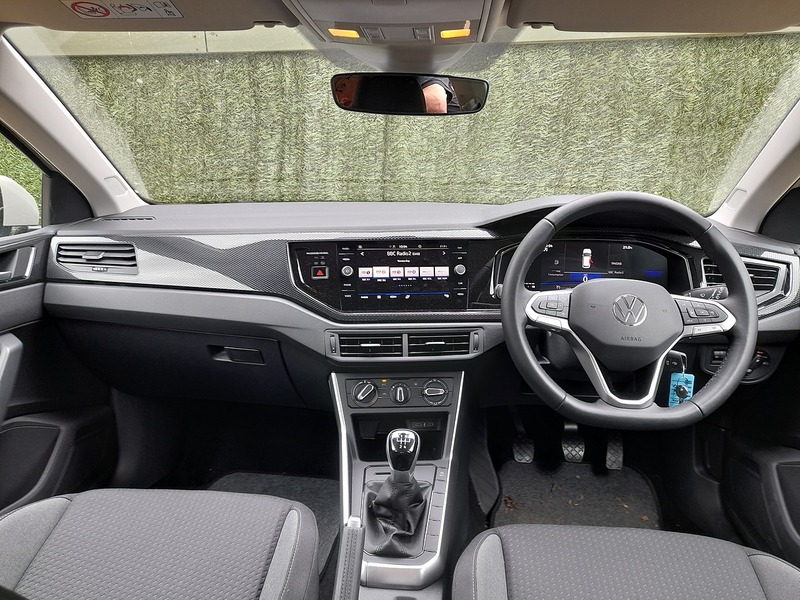 Volkswagen Polo EVO Life - U151257