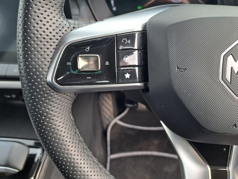 MG MG ZS Hybrid+ Trophy - U151277