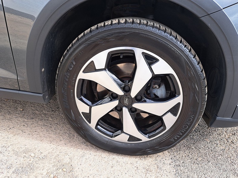 Ford Grand Tourneo Connect EcoBlue Active - U151280
