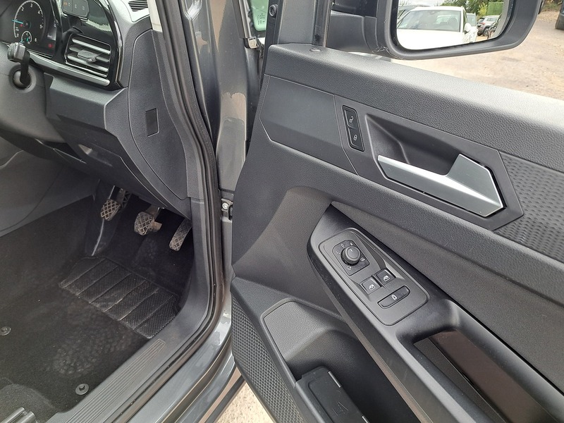 Ford Grand Tourneo Connect EcoBlue Active - U151280