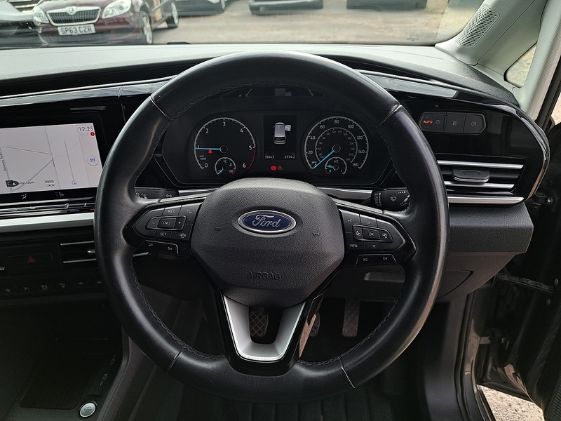 Ford Grand Tourneo Connect EcoBlue Active - U151280