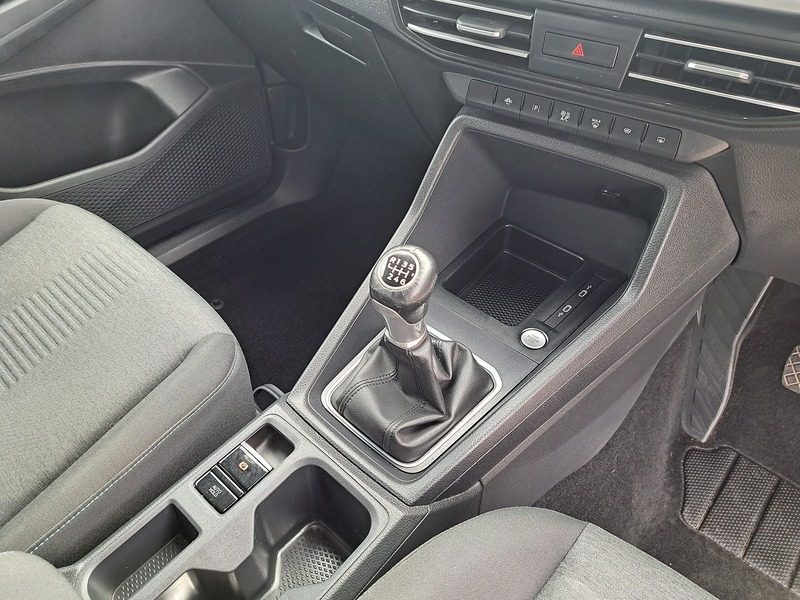 Ford Grand Tourneo Connect EcoBlue Active - U151280