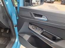 Ford Grand Tourneo Connect EcoBoost Titanium - U151282