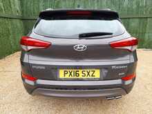 Hyundai TUCSON CRDi SE Nav - U151286