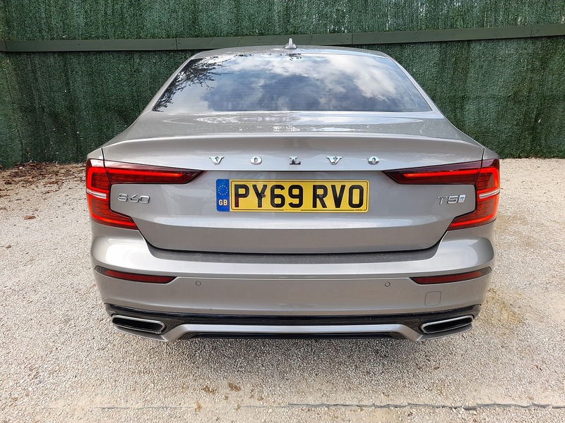 Volvo S60 T5 R-Design Plus - U151289