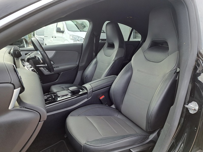 Mercedes-Benz CLA CLA250 AMG Line - U151291