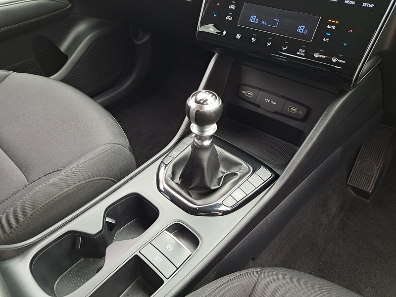 Hyundai TUCSON T-GDi SE Connect - U151296