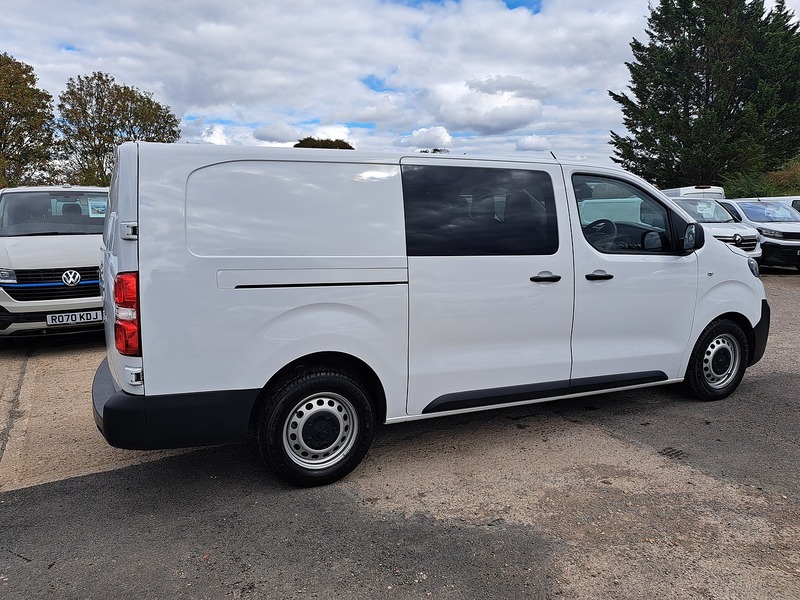 Peugeot Expert BlueHDi 1200 Professional Premium + - U151301