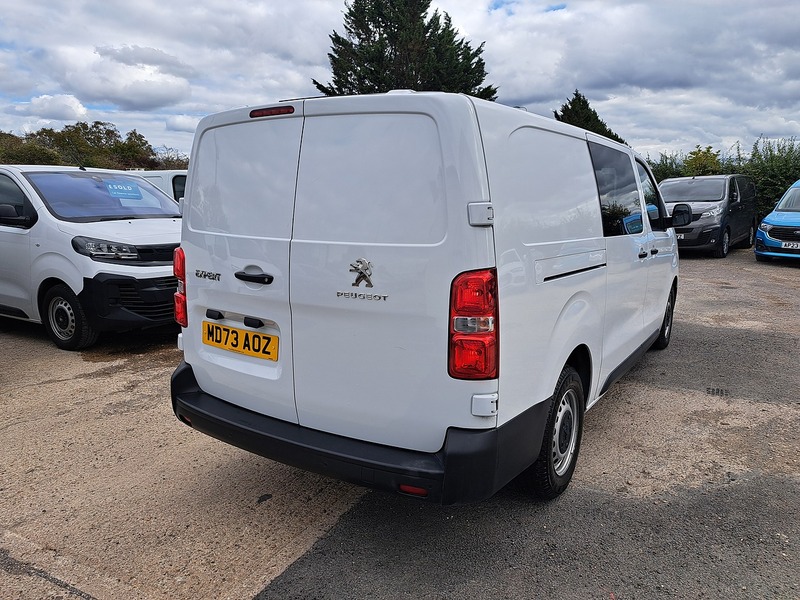 Peugeot Expert BlueHDi 1200 Professional Premium + - U151301