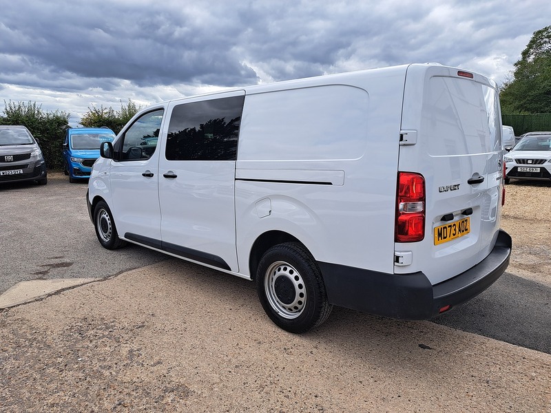 Peugeot Expert BlueHDi 1200 Professional Premium + - U151301