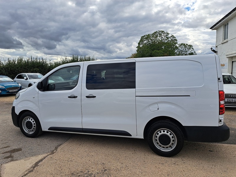 Peugeot Expert BlueHDi 1200 Professional Premium + - U151301