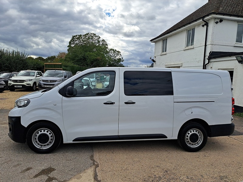 Peugeot Expert BlueHDi 1200 Professional Premium + - U151301